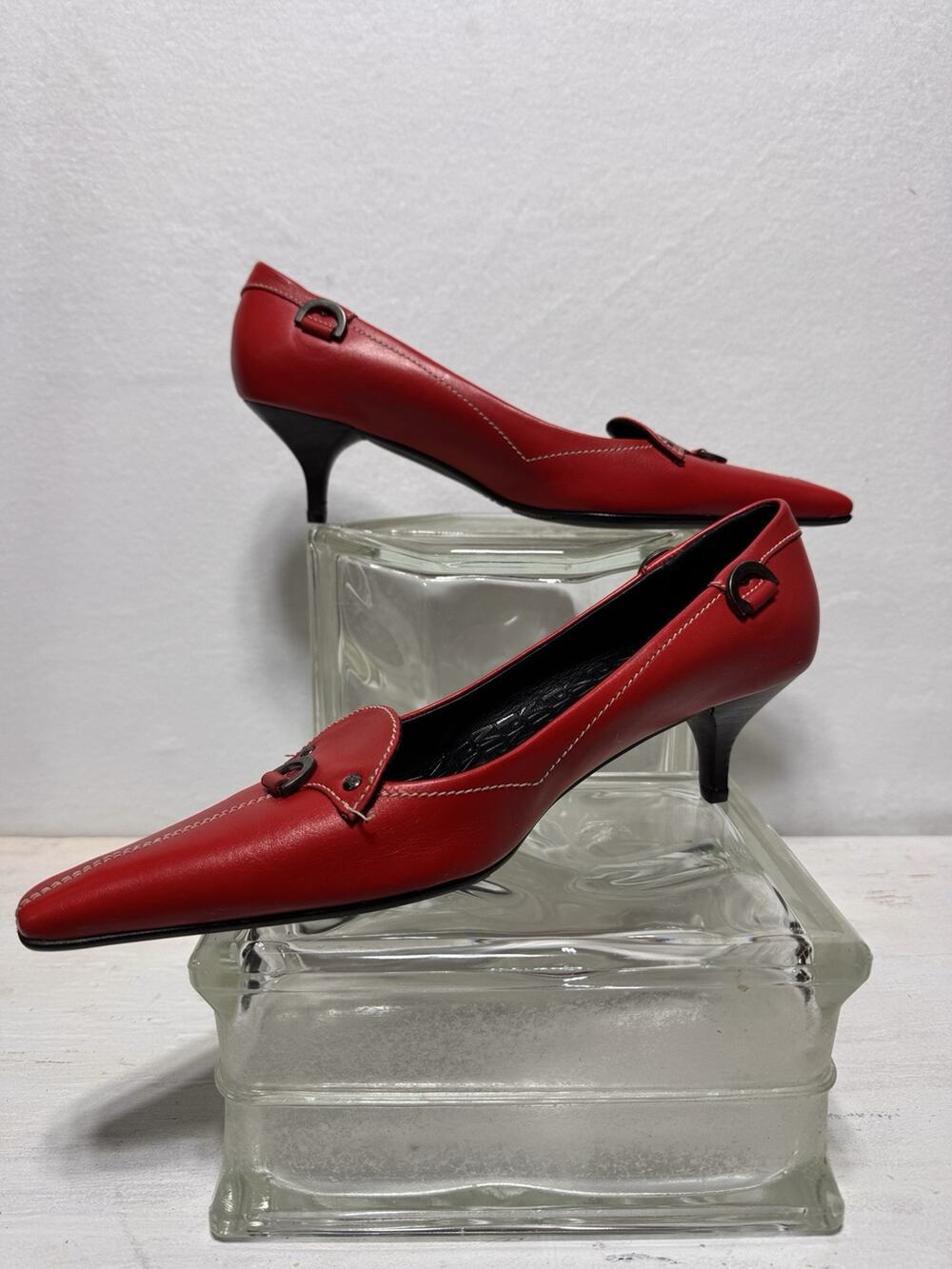 Pedro Miralles Red Leather Pointed Kitten Heels D-Ring Bit Shoes Size EU 40 EUC